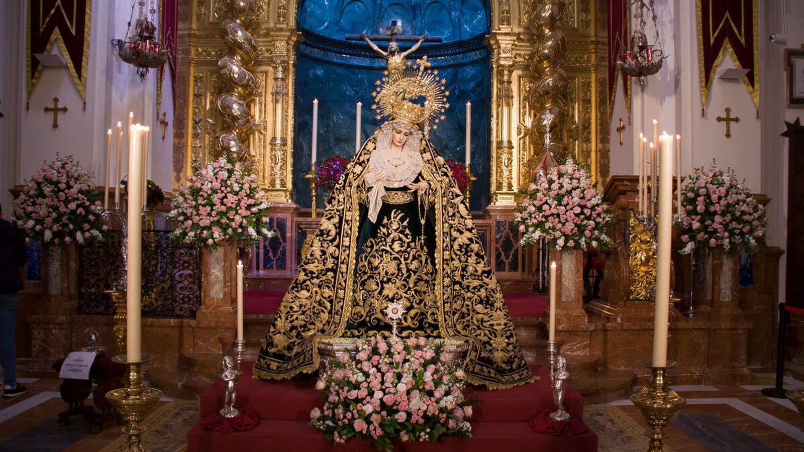 La Virgen del Patrocinio en besamanos