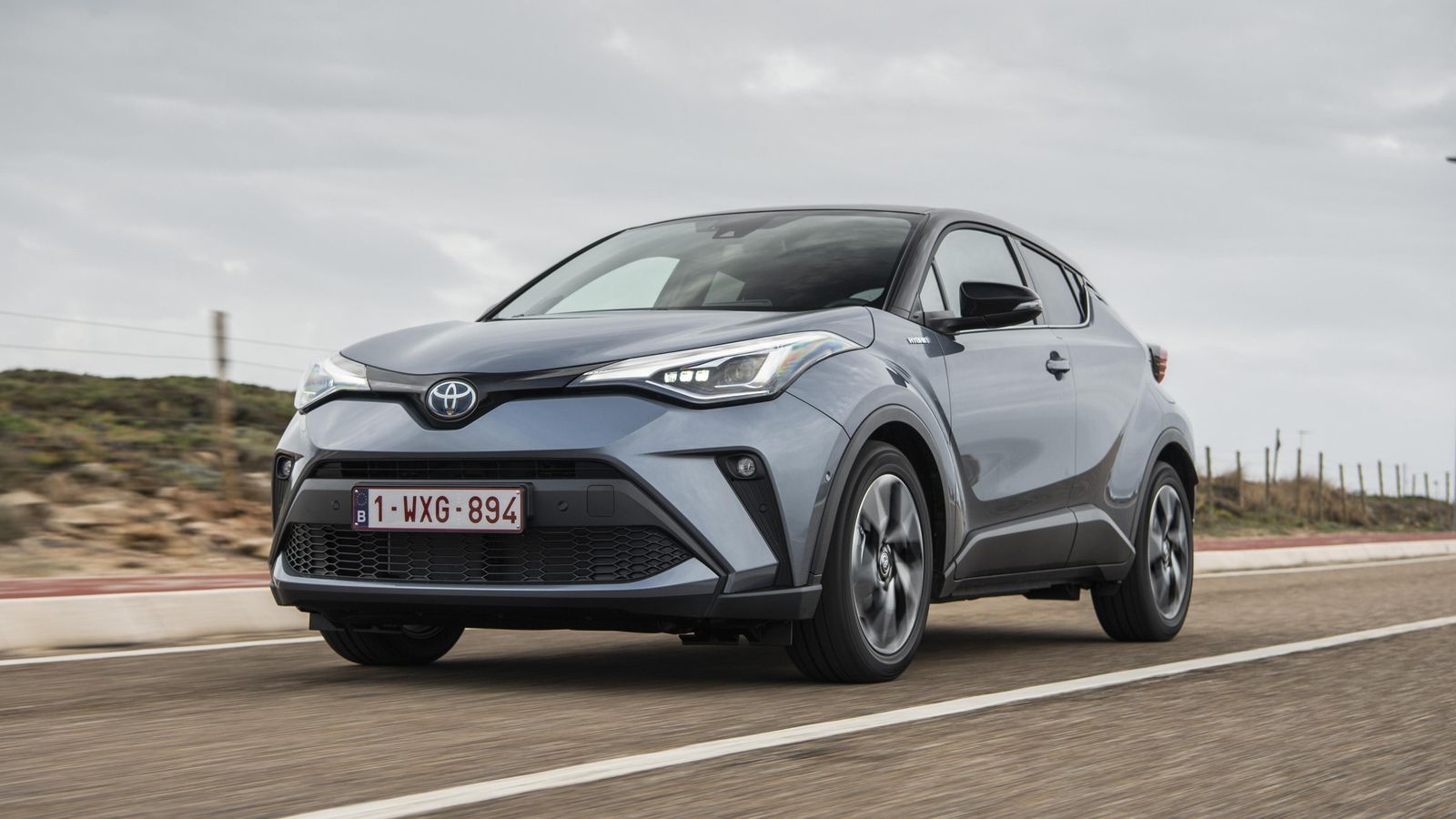 Toyota es la auténtica dominadora del mercado híbrido. El CH-R es el más vendido, pero Corolla, Rav4 y Yaris se sitúan entre los cinco más populares con esta tecnología.