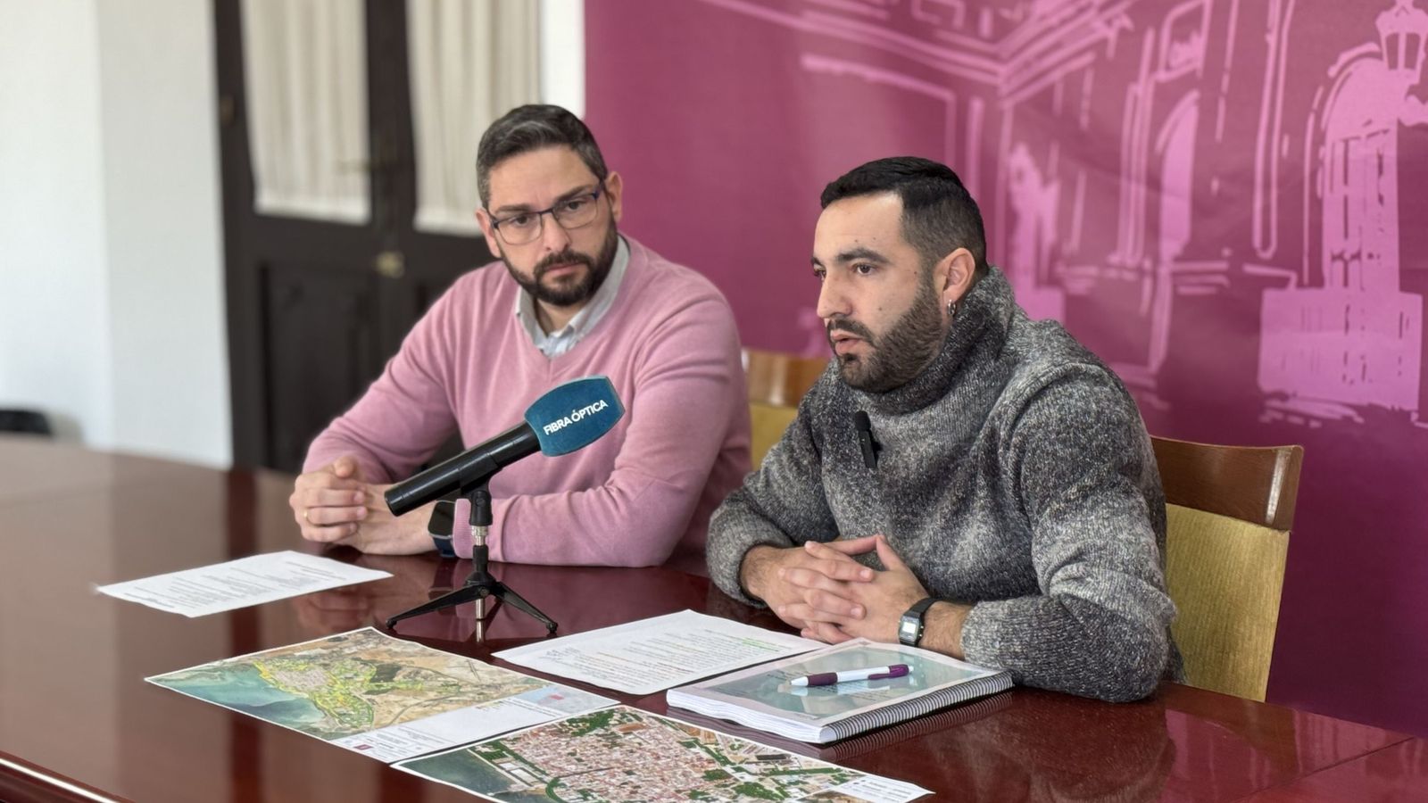 José Alfaro y Antonio Gil en rueda de prensa