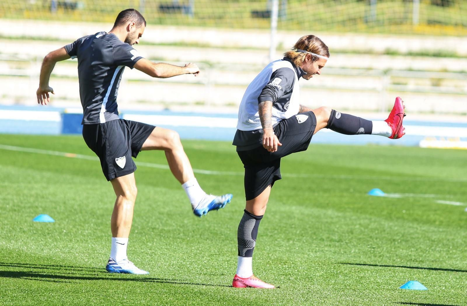Las fotos del primer entrenamiento de Aarón Ñíguez