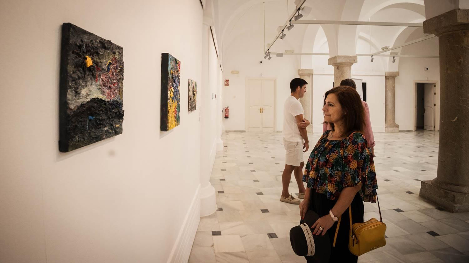 Imágenes de la inauguración de la exposición de José Luis Valverde en Pescadería Vieja