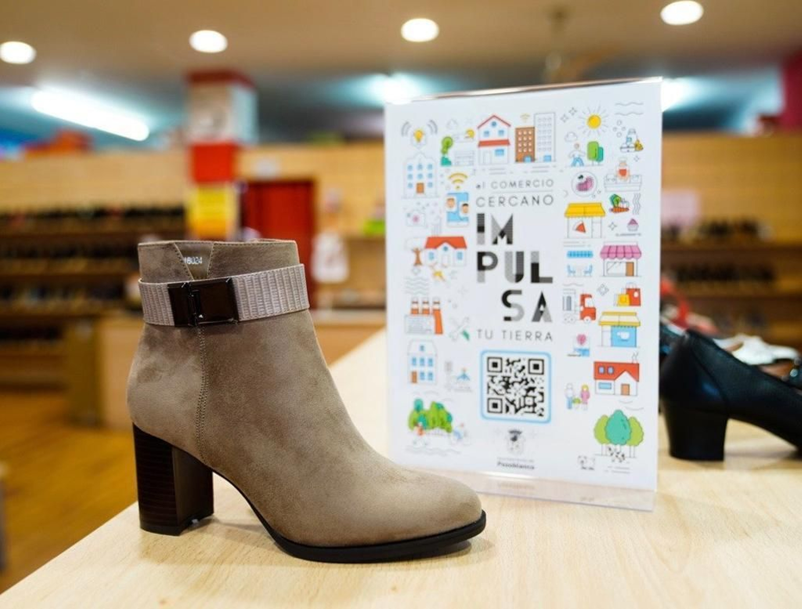 Productos de una zapatería de Pozoblanco.