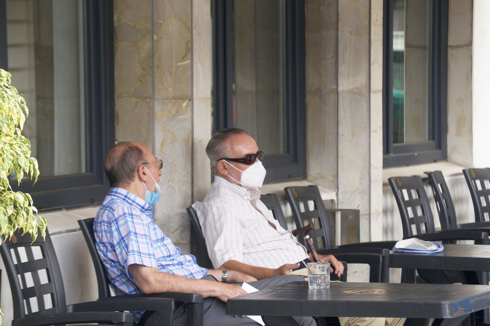 Imágenes del primer día de obligatoriedad de las mascarillas en Algeciras: