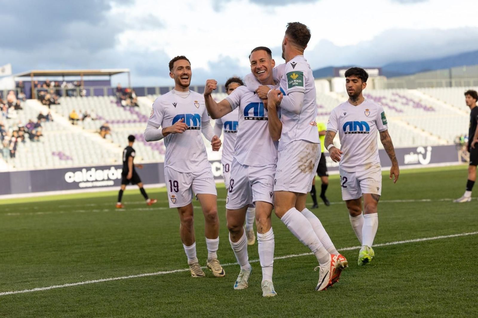 Las mejores fotos de la goleada del Real Jaén al Poli Ejido