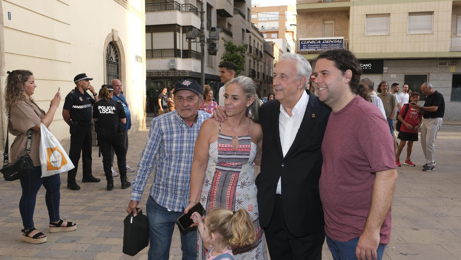 Ofrenda de la U.D. Almería a la Virgen del Mar, por el ascenso a la Liga Santander de Fútbol