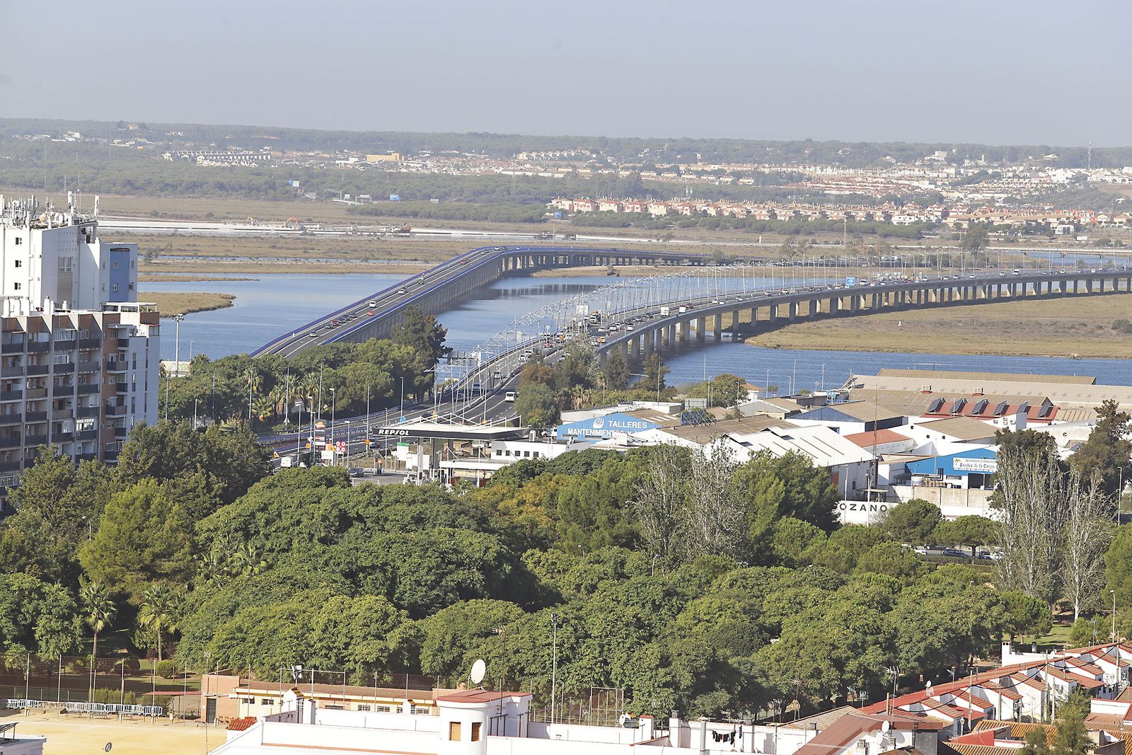 Imágenes del lunes 9 de octubre en Huelva