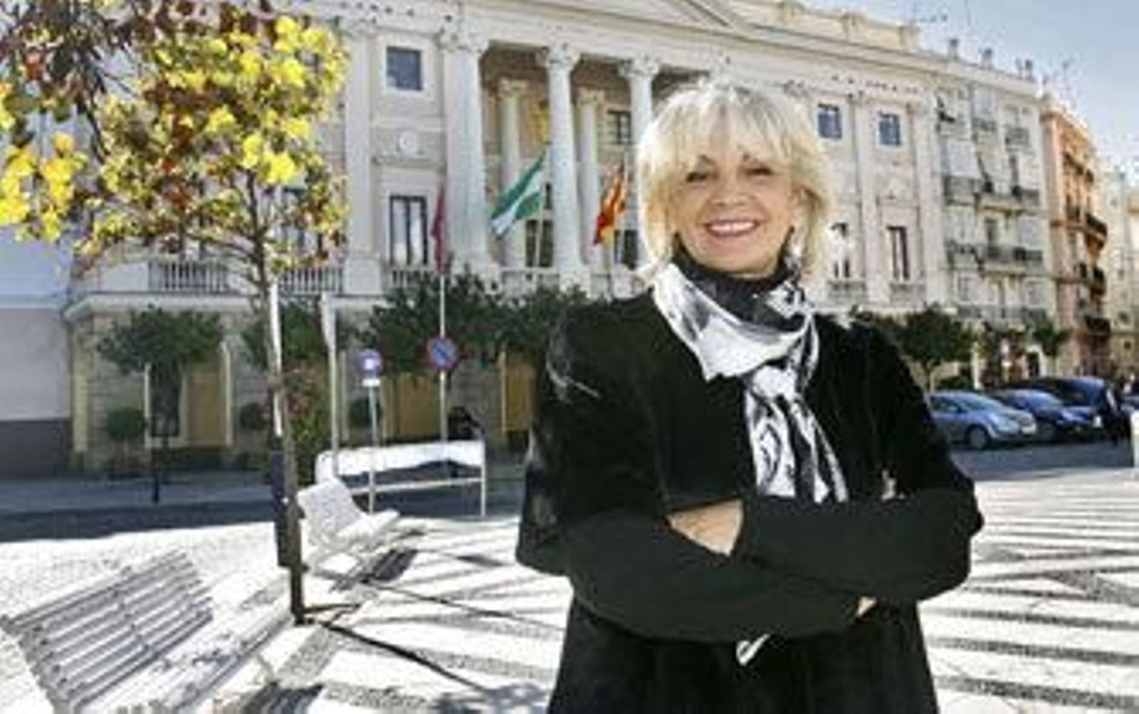 Teófila Martínez, en la plaza de San Juan de Dios./Joaquín Pino