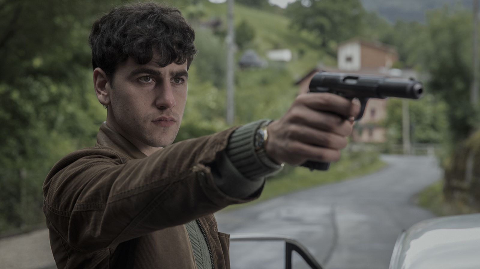 El actor Alex Moner encarna a Txabi Etxebarrieta en 'La línea invisible'