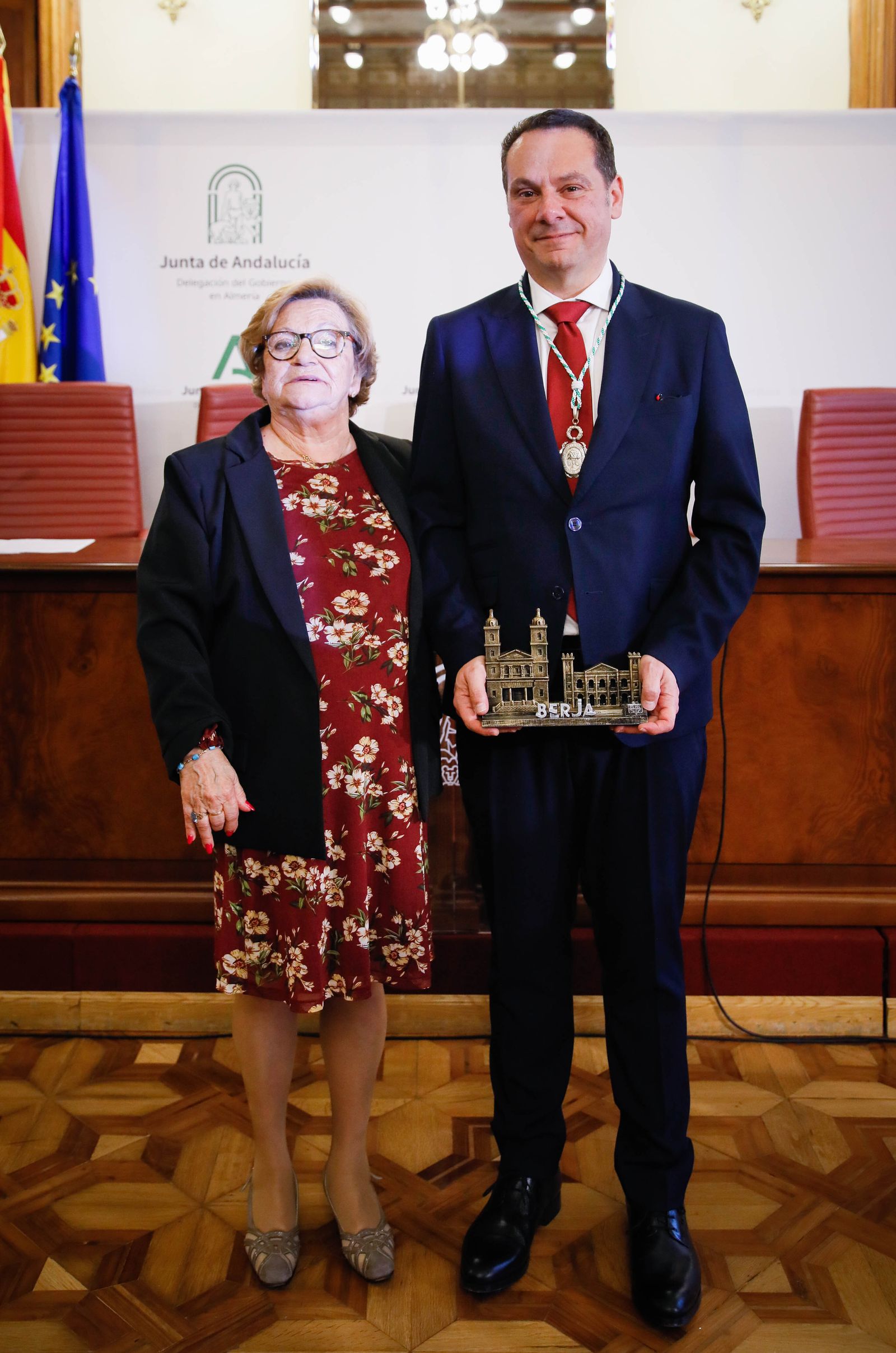 Juan Manuel Martín Robles ingresa como académico de Historia de Andalucía y te lo contamos en imágenes