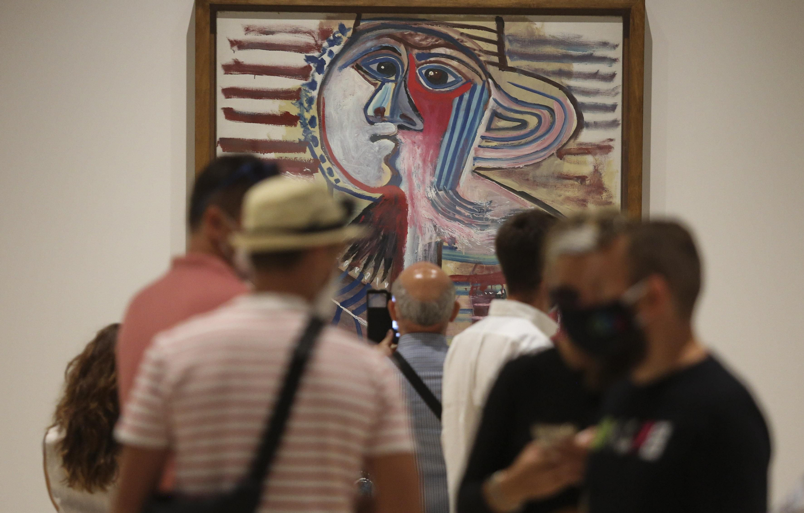 Colas en Málaga para celebrar el Día Mundial del Turismo