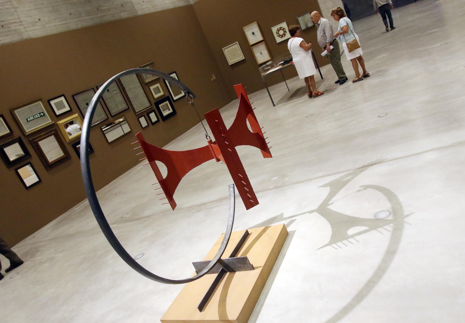 Exposición 'Constelaciones, poesía visual y experimental en España'.