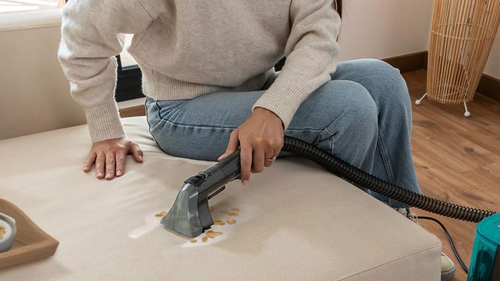 Así es aspirador de tapicerías 3 en 1 más vendido de Cecotec y que cuesta menos de 90 €