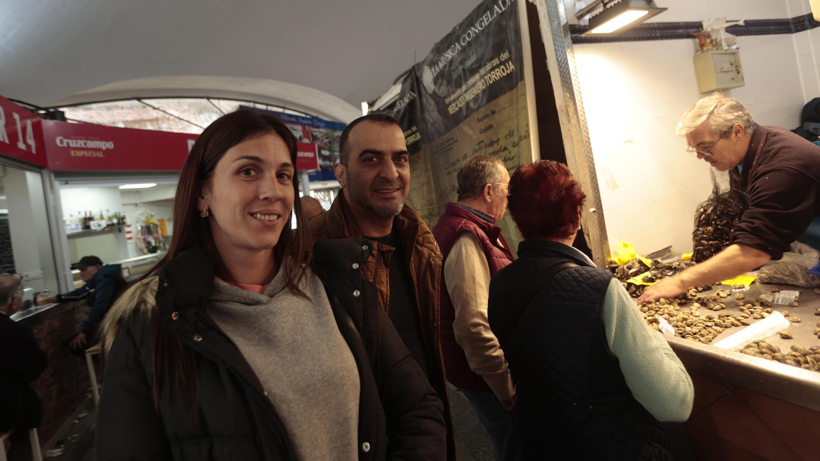 Las fotos del mercado de abastos de Algeciras un día antes de Nochebuena