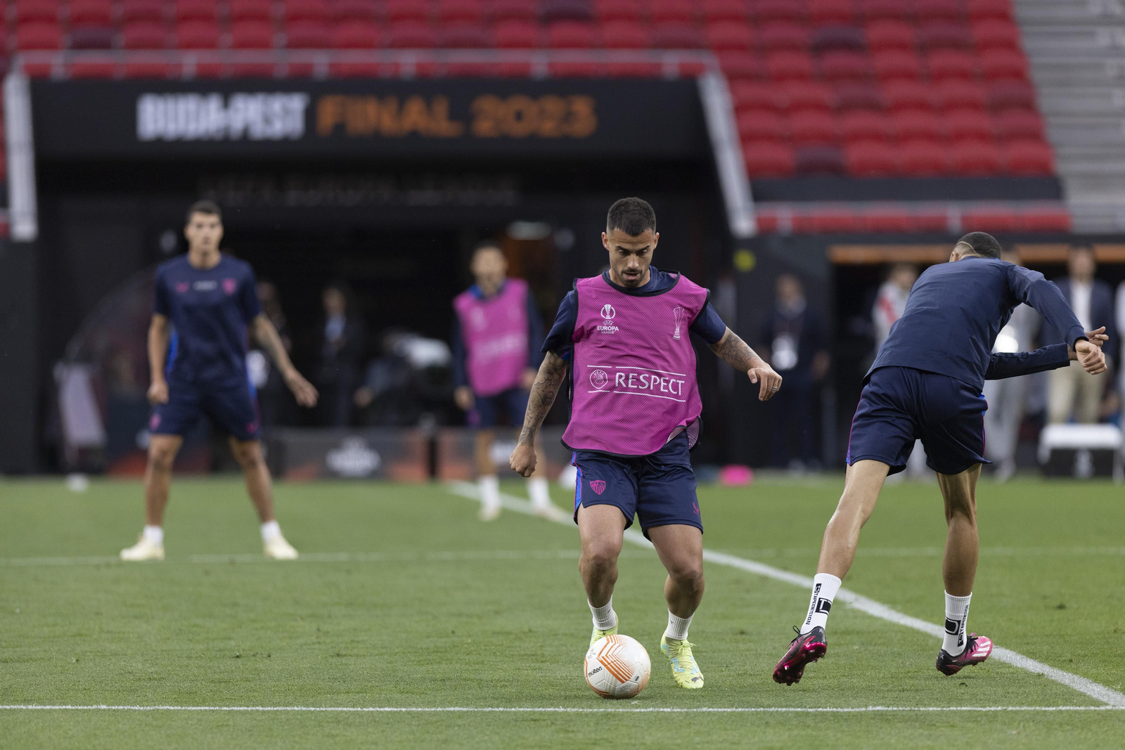 Las imágenes del entrenamiento del Sevilla FC en Budapest