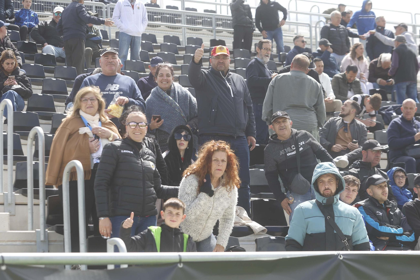 Búscate en el Ciudad de La Línea durante el Balona - Linares