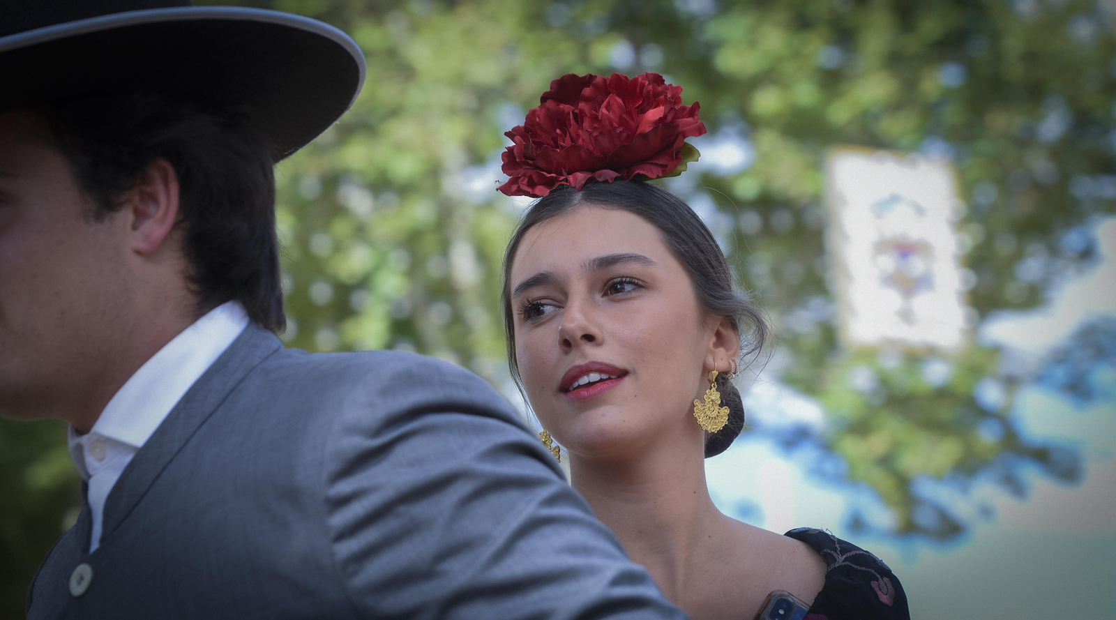 Sol y lluvia en el lunes de Feria