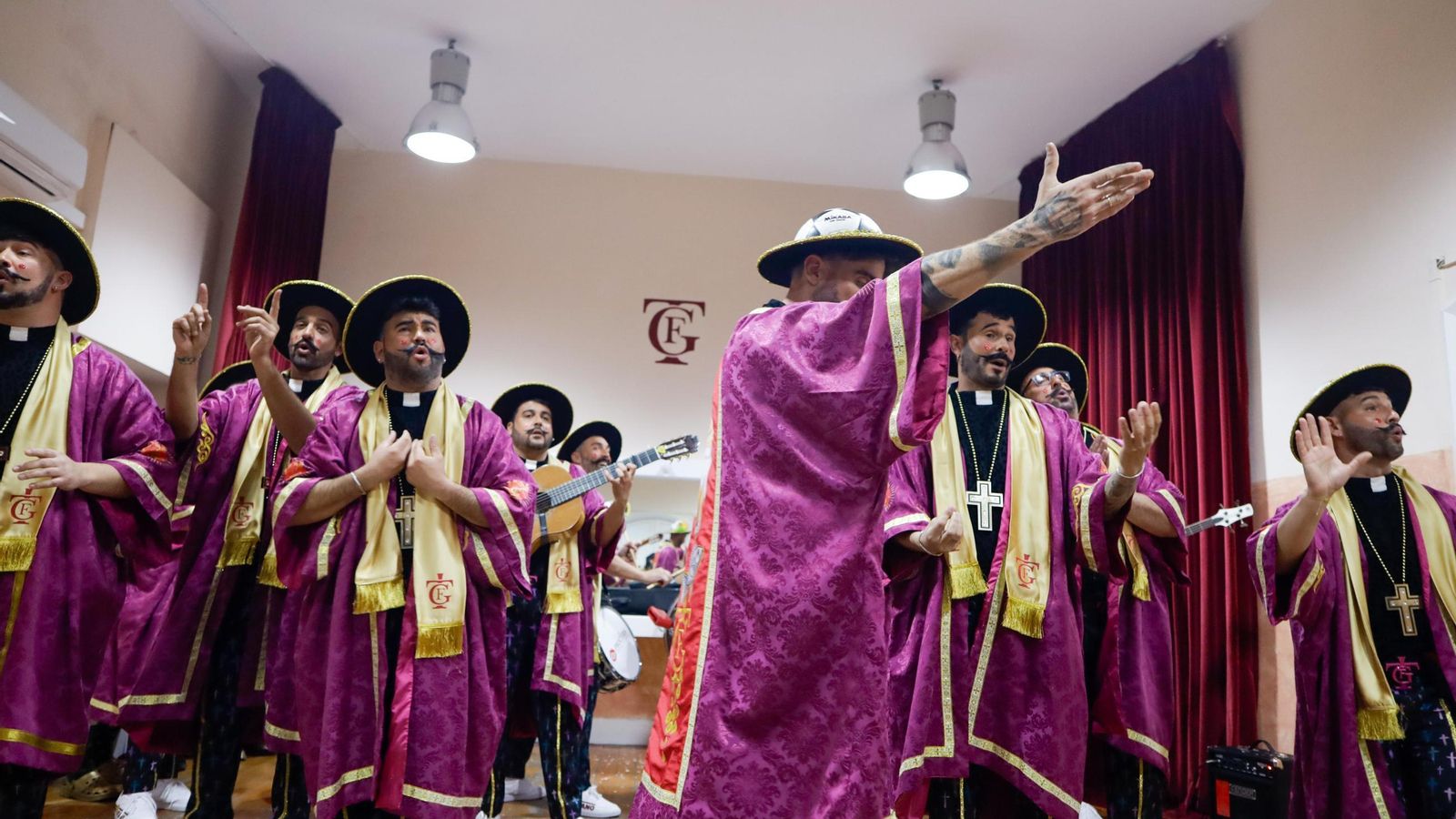 Búscate entre las mejores imágenes de la cuarta sesión de cuartos de final del COAC 2025