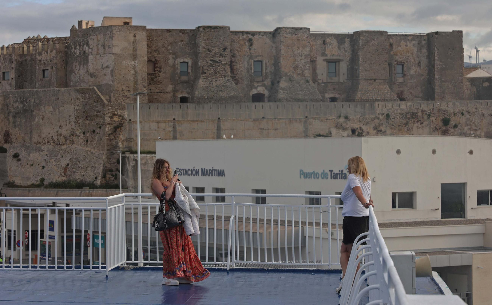 Así fue el primer viaje del 'Avemar Dos' entre Tarifa y Tánger con Baleària, en imágenes