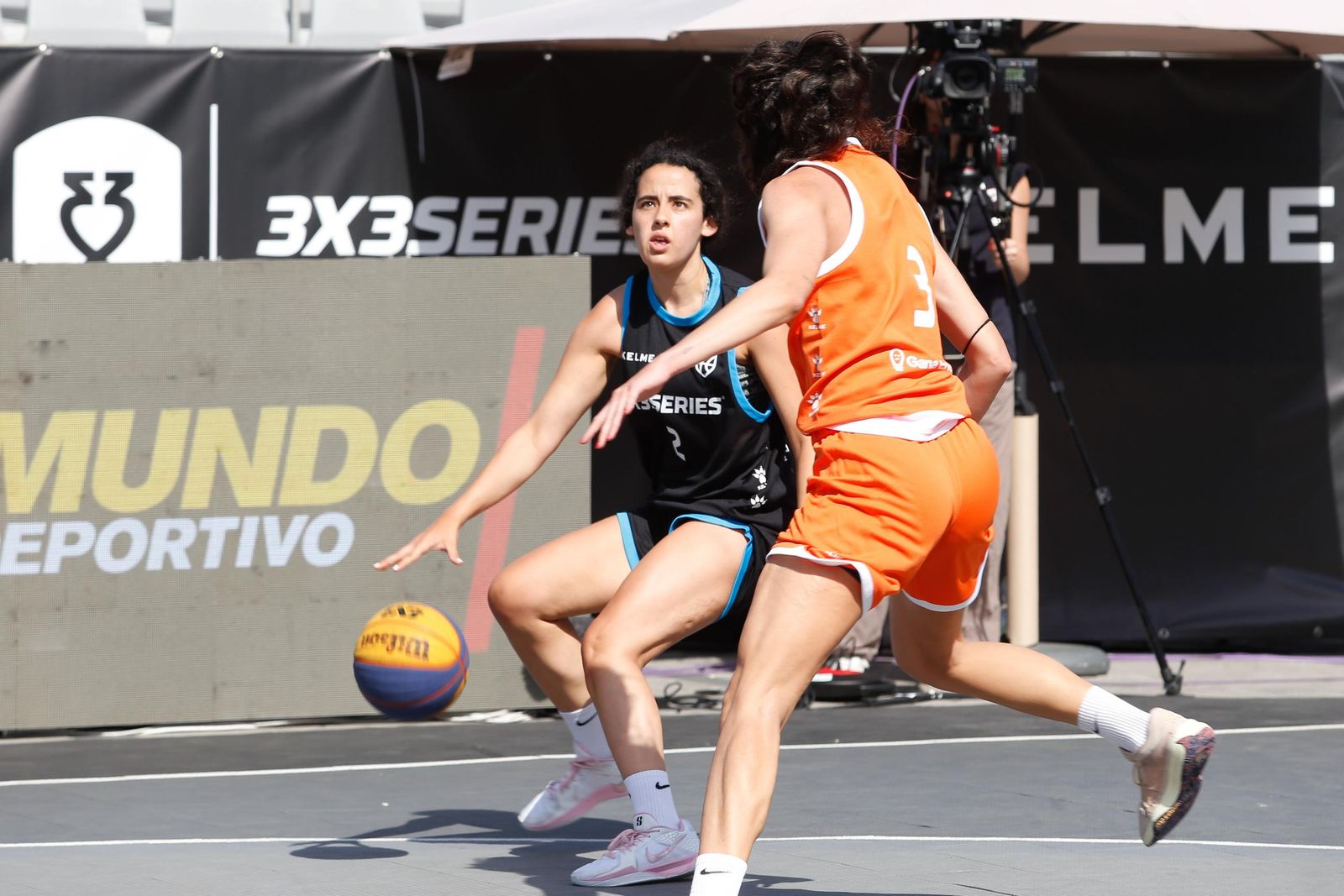 Las fotos del primer torneo del circuito de baloncesto 3x3  Series en La Línea