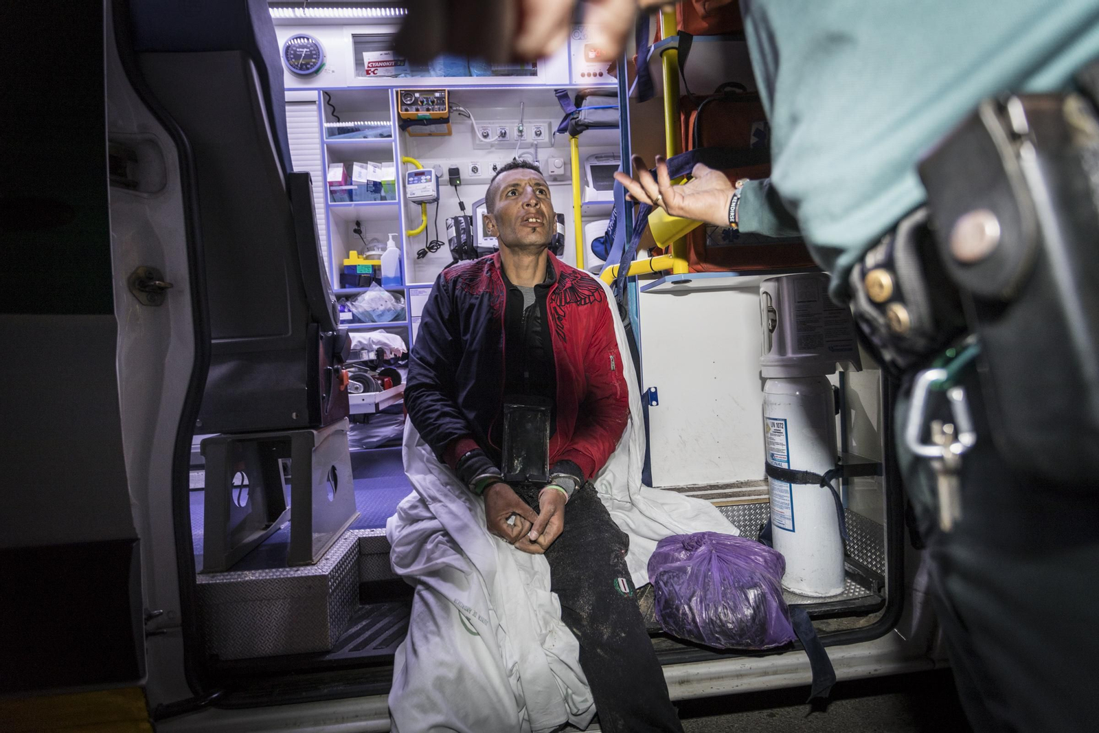 Inmigrantes interceptados en la playa de cortadura