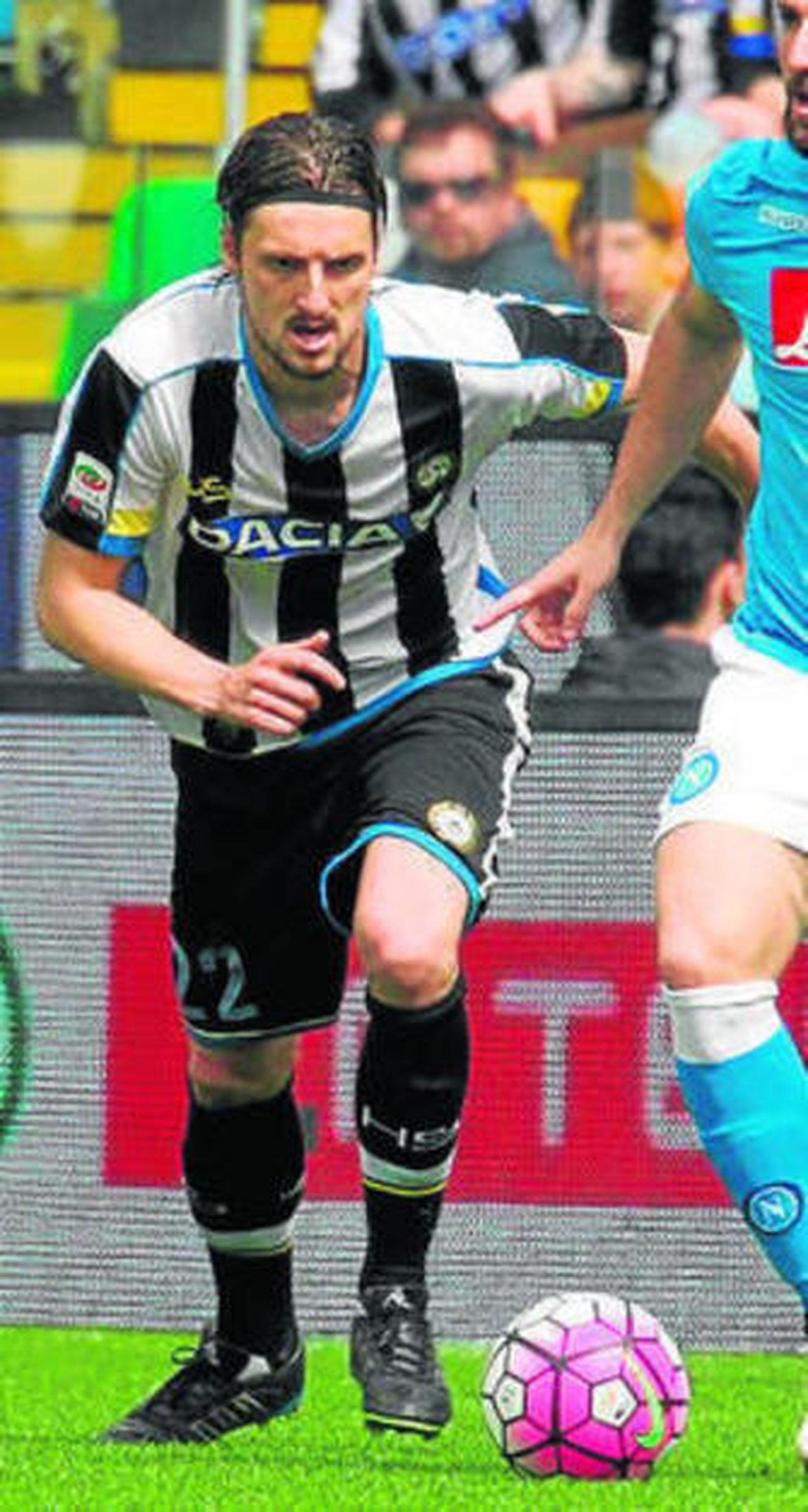 Kuzmanovic, con el Udinese.