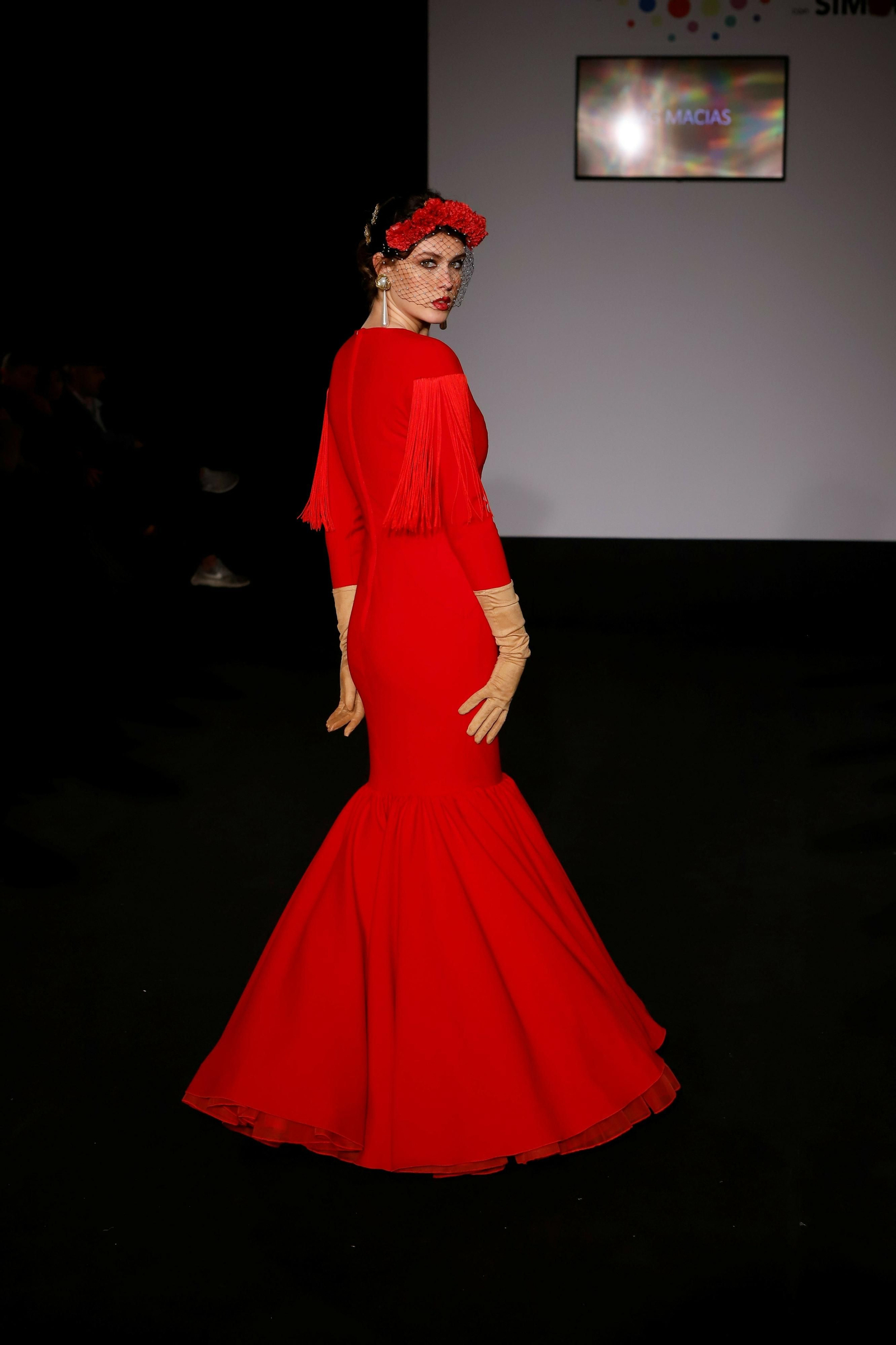 Desfile de MG Macías en Emprende Lunares 2020