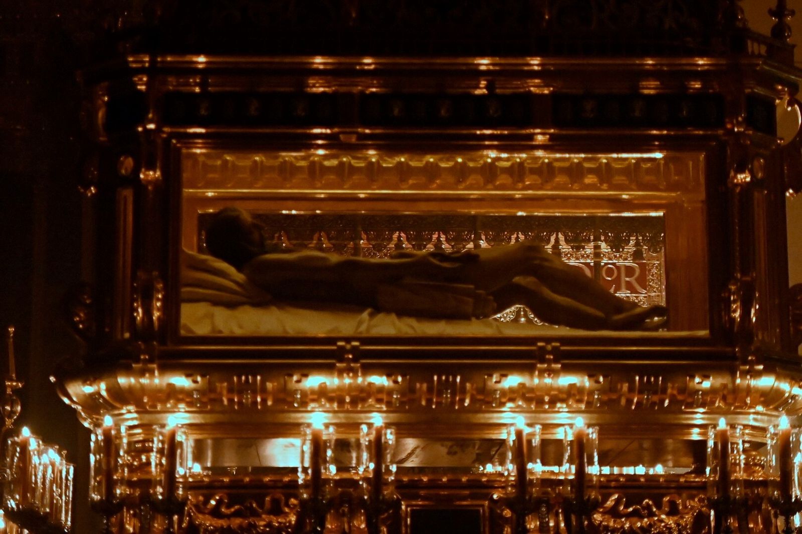 Las mejores imágenes del Santo Sepulcro en este Viernes Santo de Córdoba