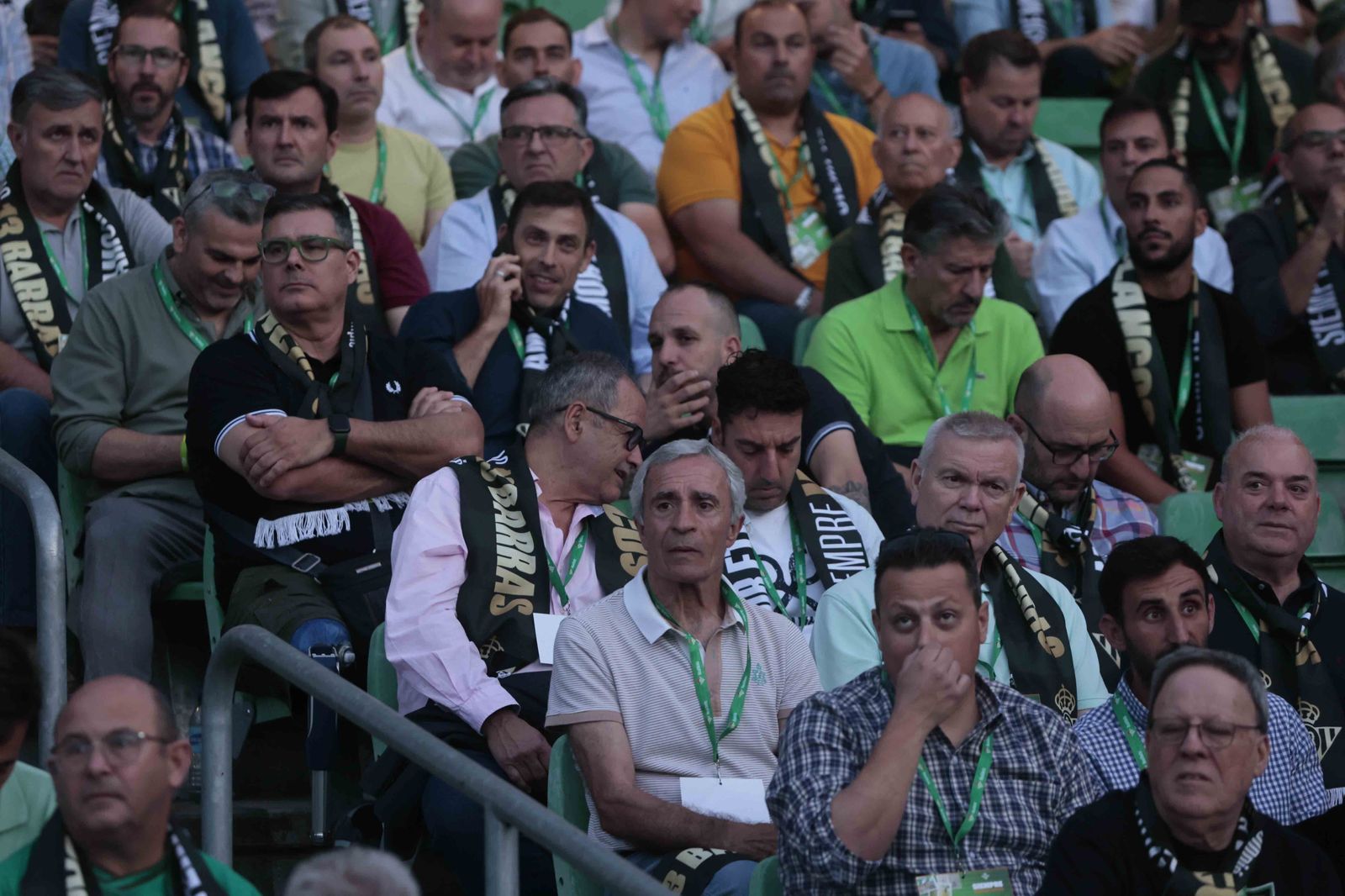 Búscate en el acto Siempre Verdiblancos