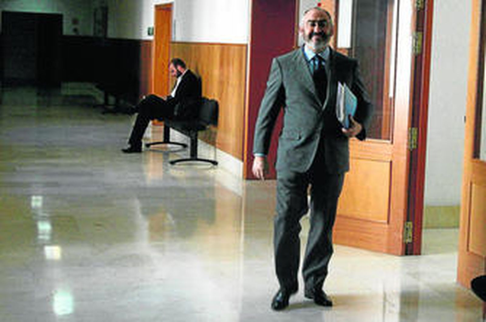 Manuel Rodríguez de Castro, en los pasillos de la Audiencia Provincial.
