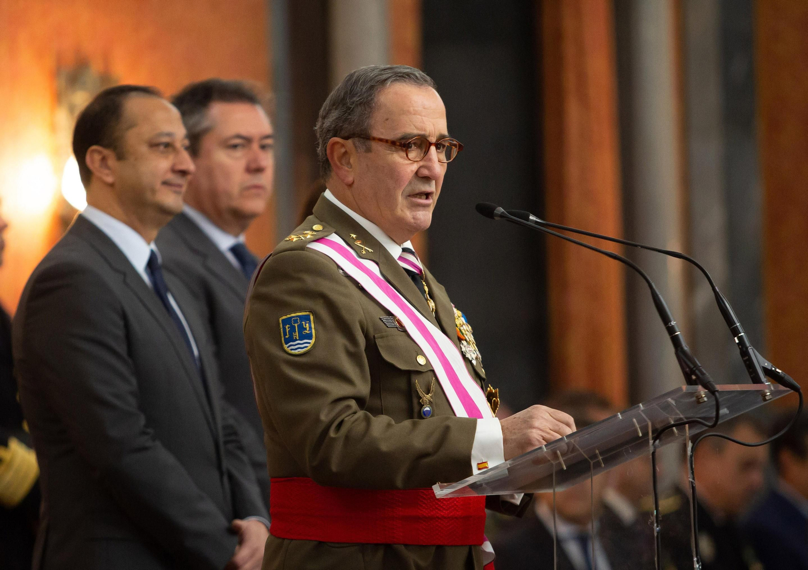 Las mejores imágenes de la Pascua Militar en Sevilla