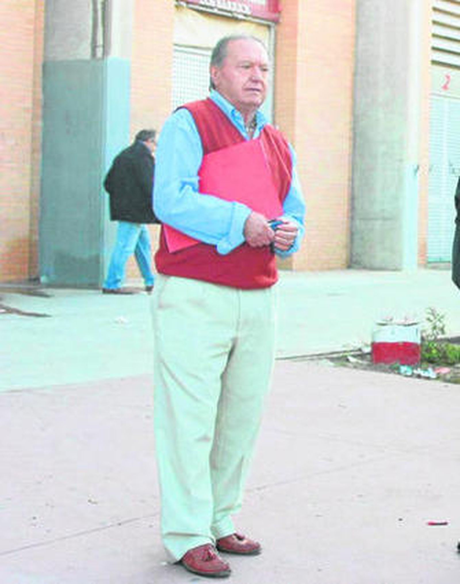 Miguel Morilla, en la puerta del Nuevo Mirador hace tres años.