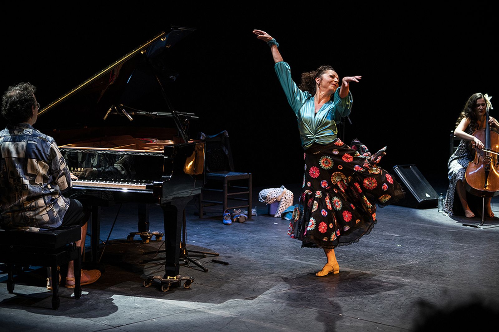 Un instante de la representación de 'Playeras'