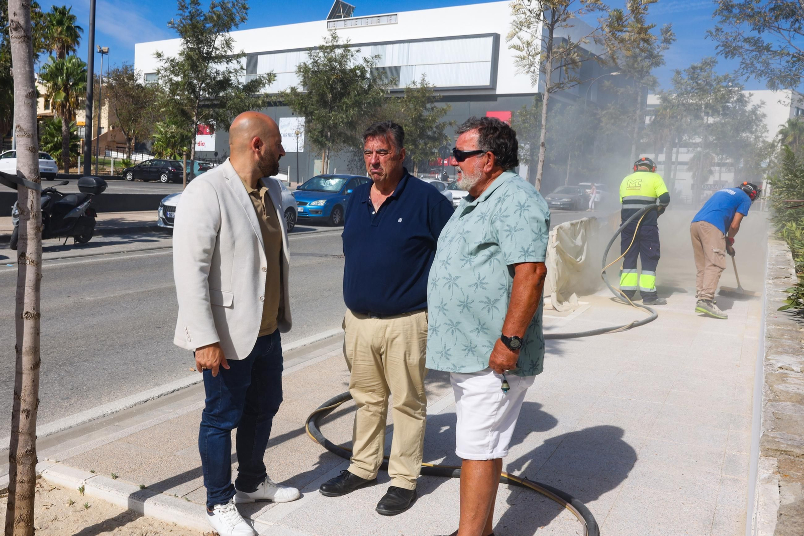 Visita a las obras de la calle Artesano José María Silva