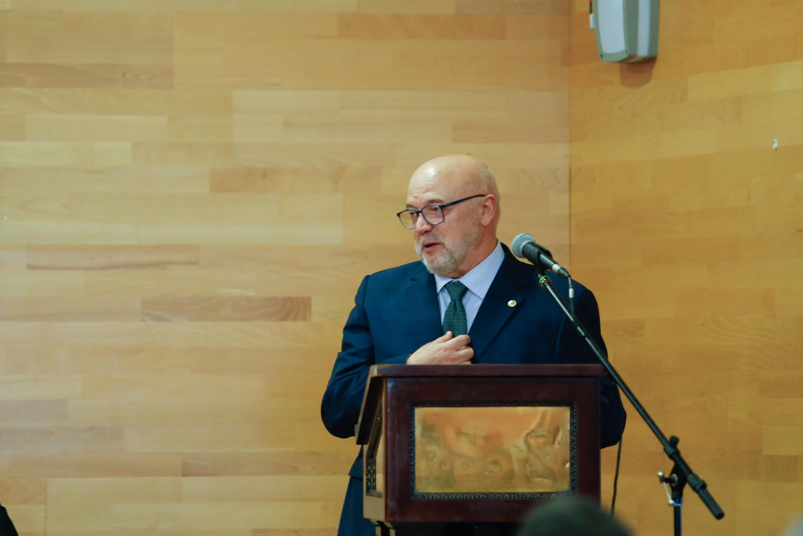 Fotos de la entrega de reconocimientos por el Día de Andalucía en Algeciras