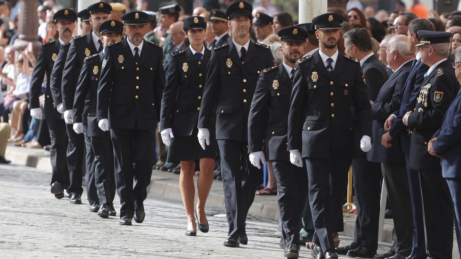 Imágenes del acto conmemorativo del Día de la Policía Nacional