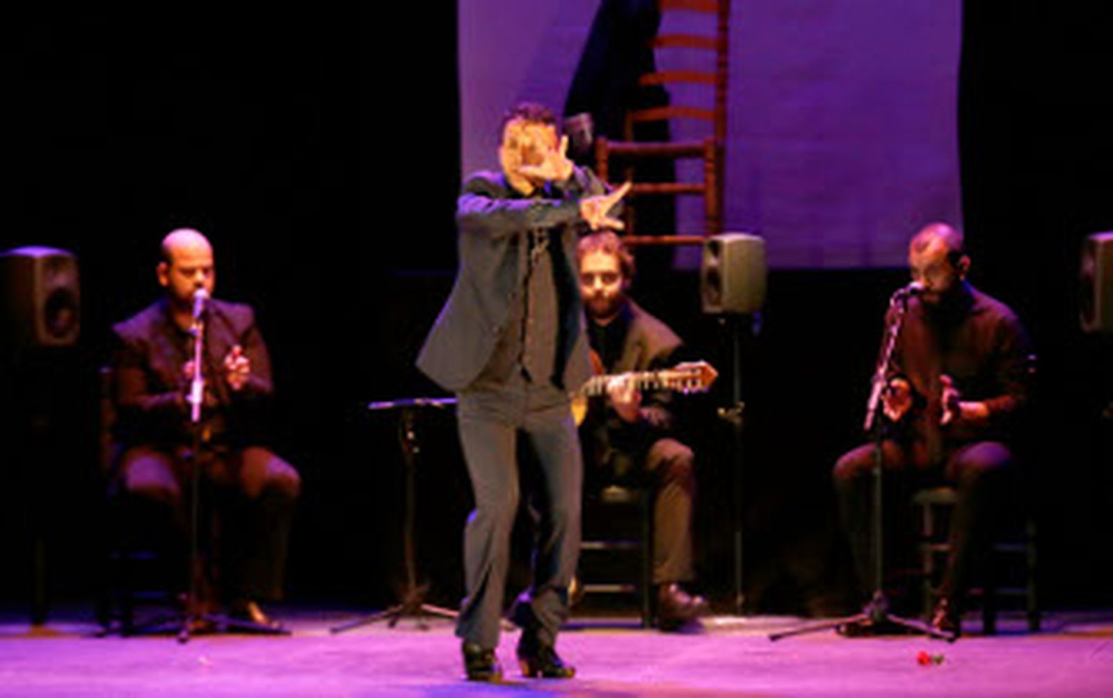 Universalidad de lo complejo