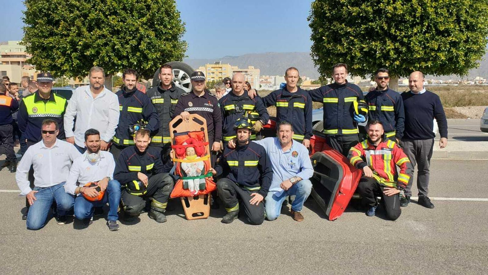 Los Bomberos del Poniente realizaron un simulacro de excarcelación pediátrica