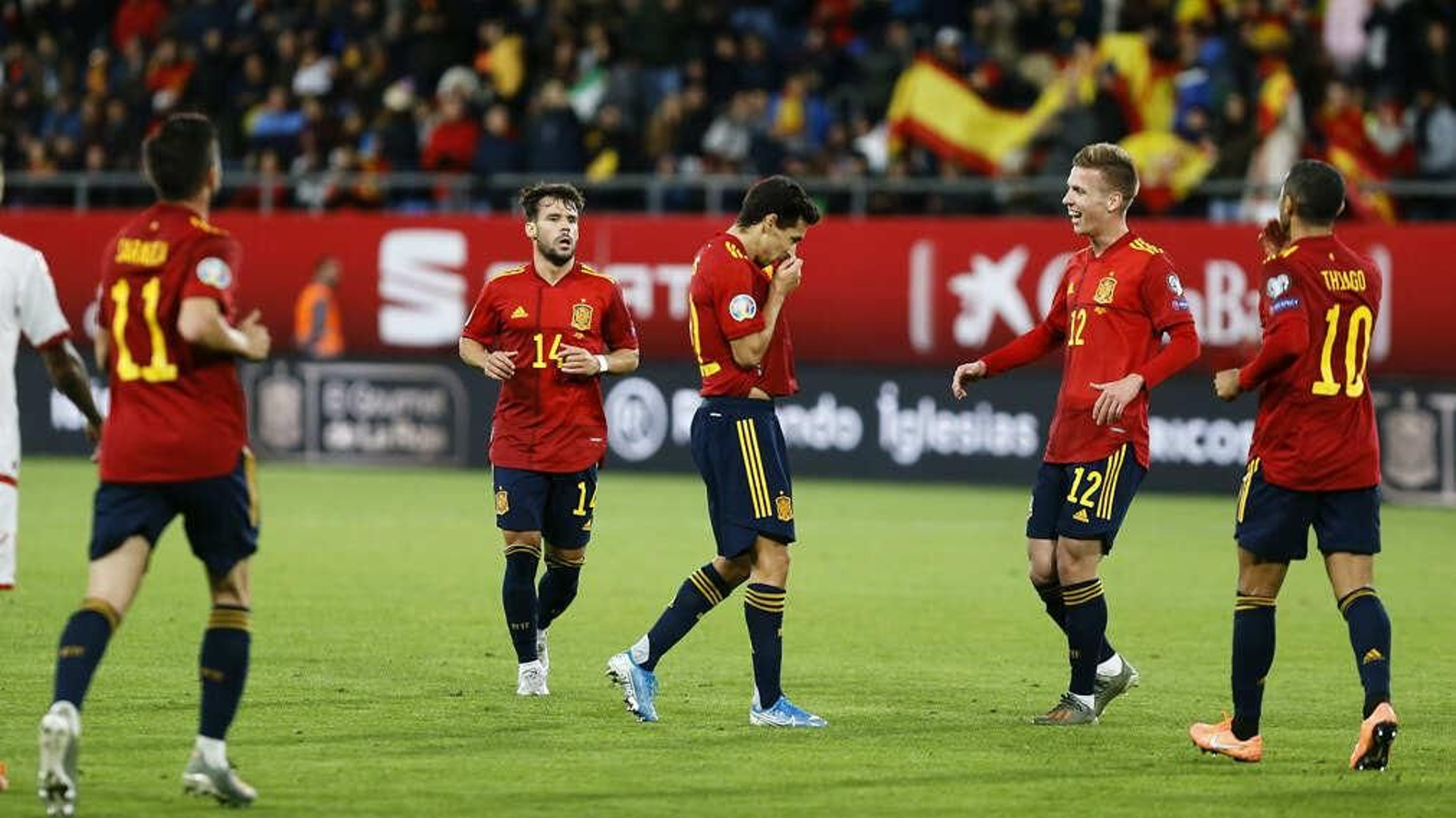 Las imágenes del España-Malta en Cádiz