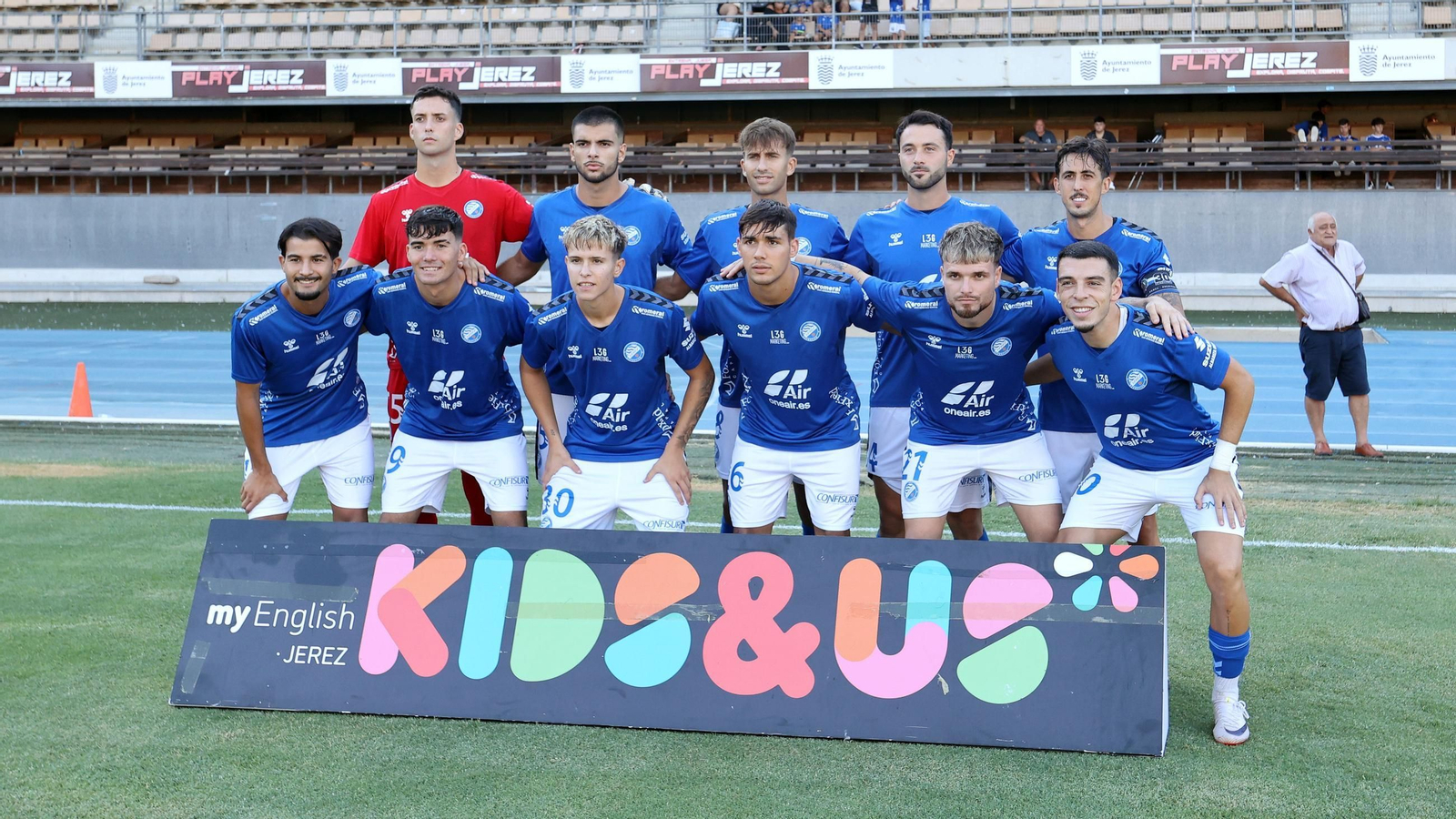 Imágenes del amistoso entre el Xerez DFC y el Ceuta B en Chapín