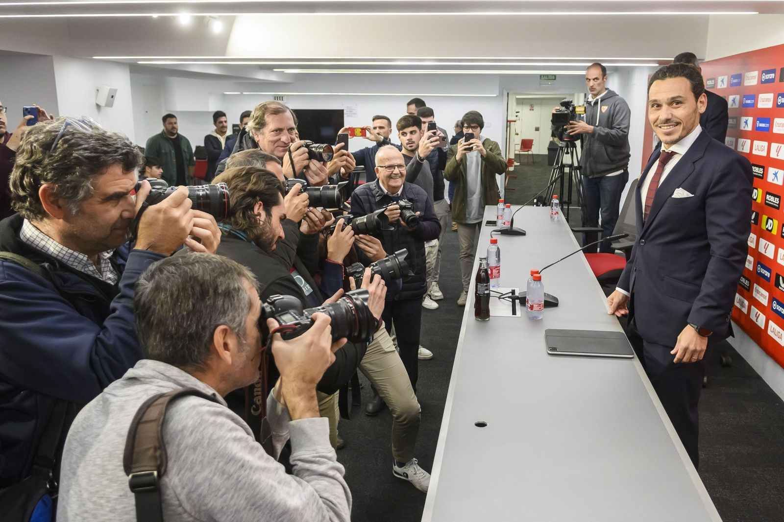 De Nido Carrasco, hace justo dos años en su primera comparecencia como presidente del Sevilla FC.