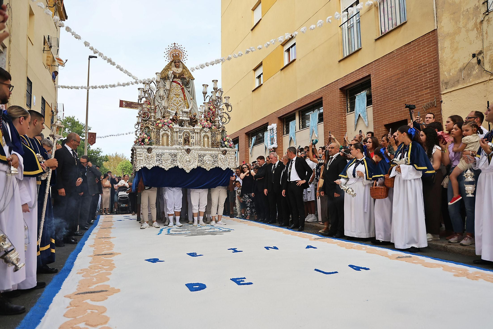 Traslado de Nuestra Señora de la Salud (55).JPG