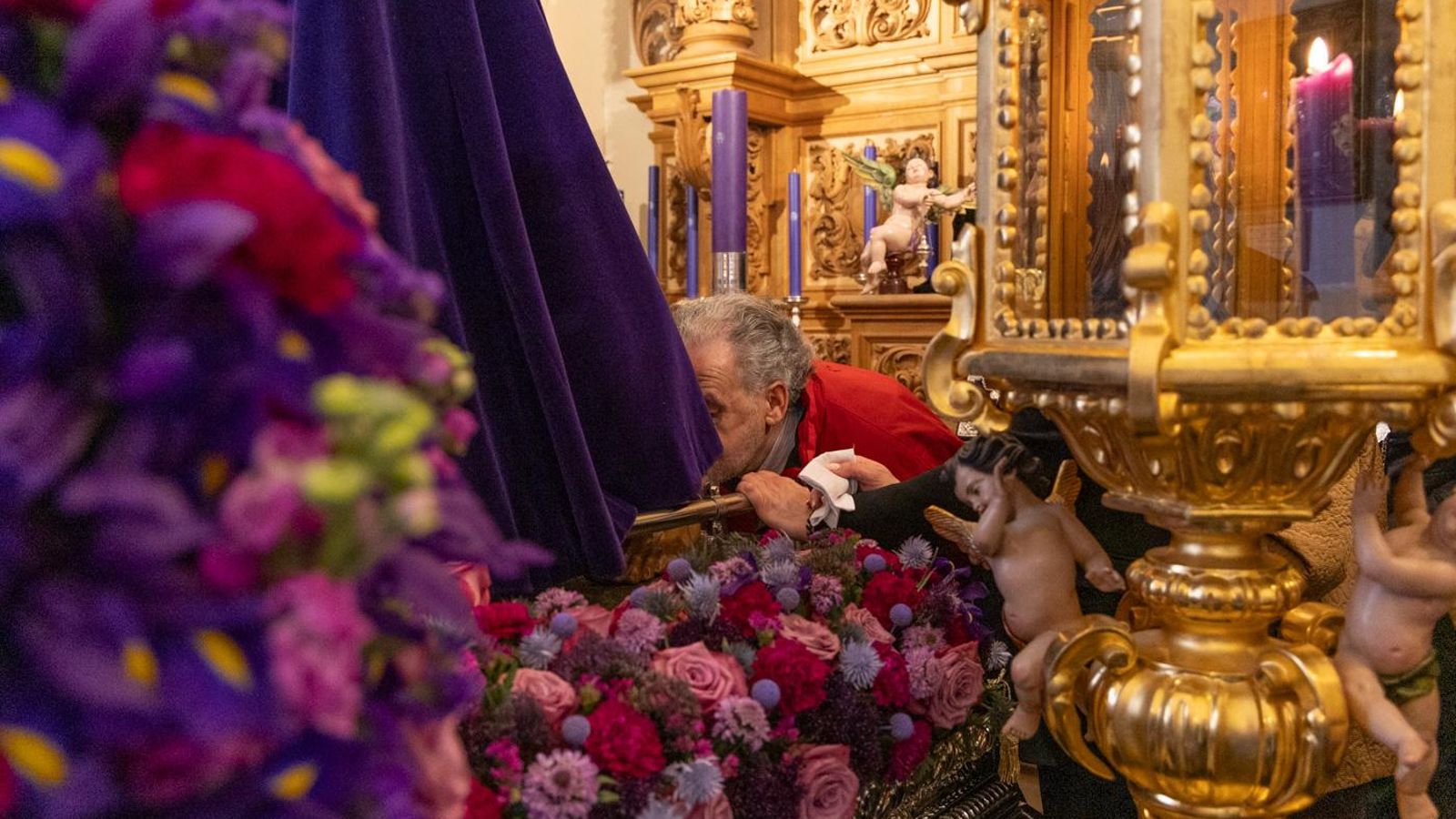 Segundo día del besapié de Nuestro Padre Jesús Nazareno