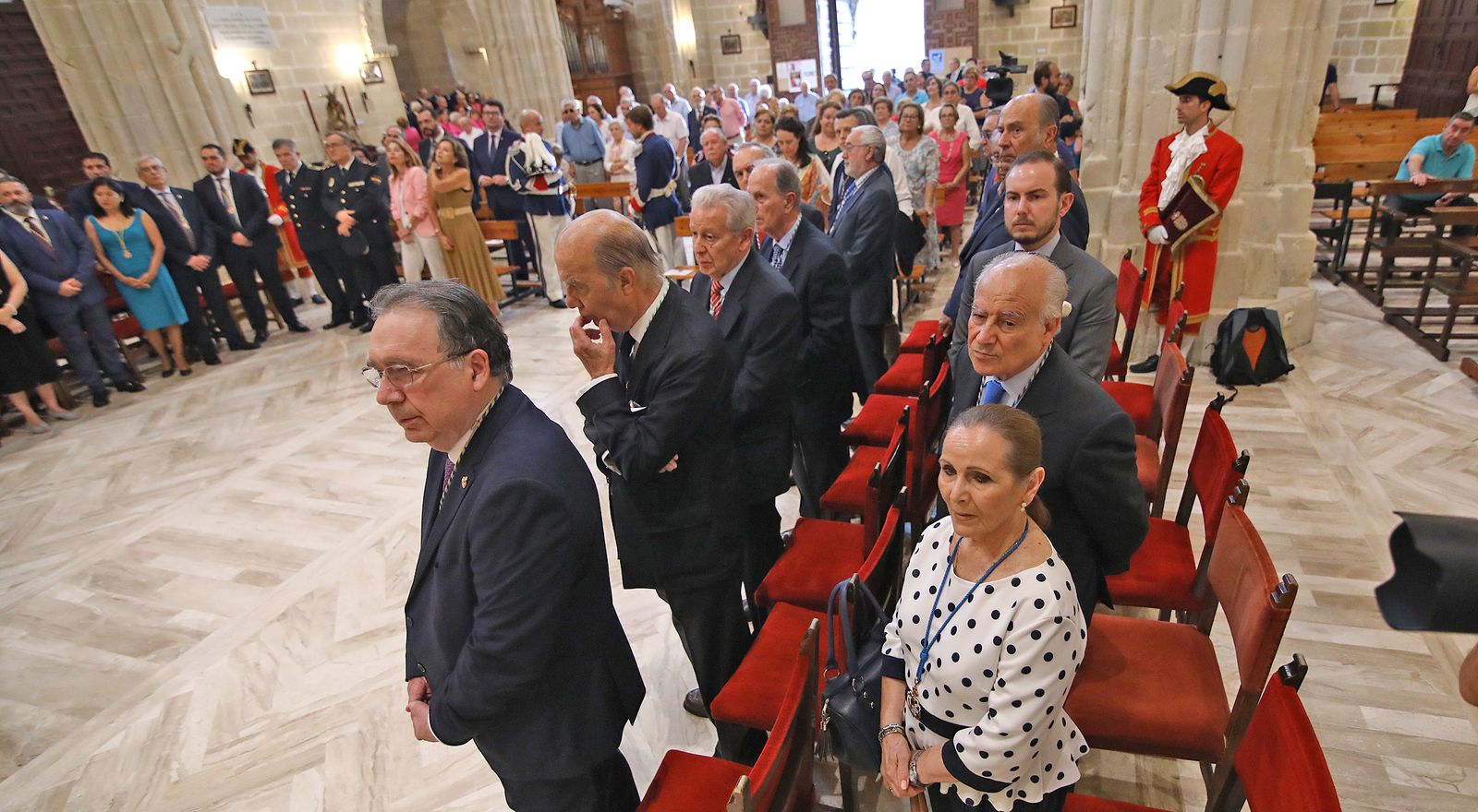 Imágenes del tradicional traslado del 'Pendón'