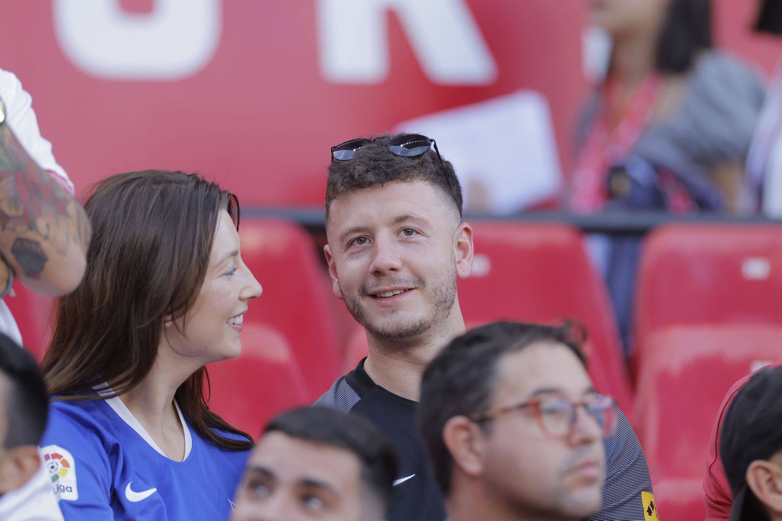 Búscate en las fotos del Sevilla-Almería