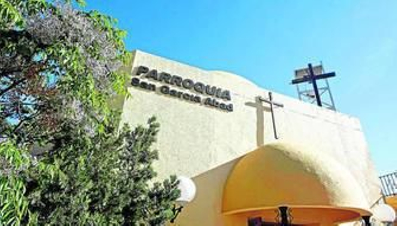 Imagen de la fachada de la parroquia de San García Abad.