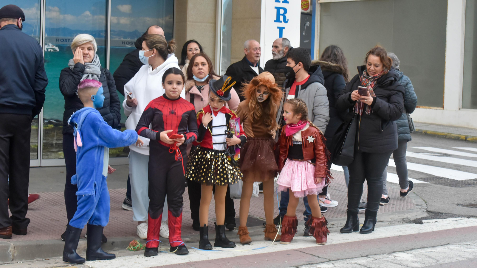 Fotos del pasacalles de Carnaval en Tarifa