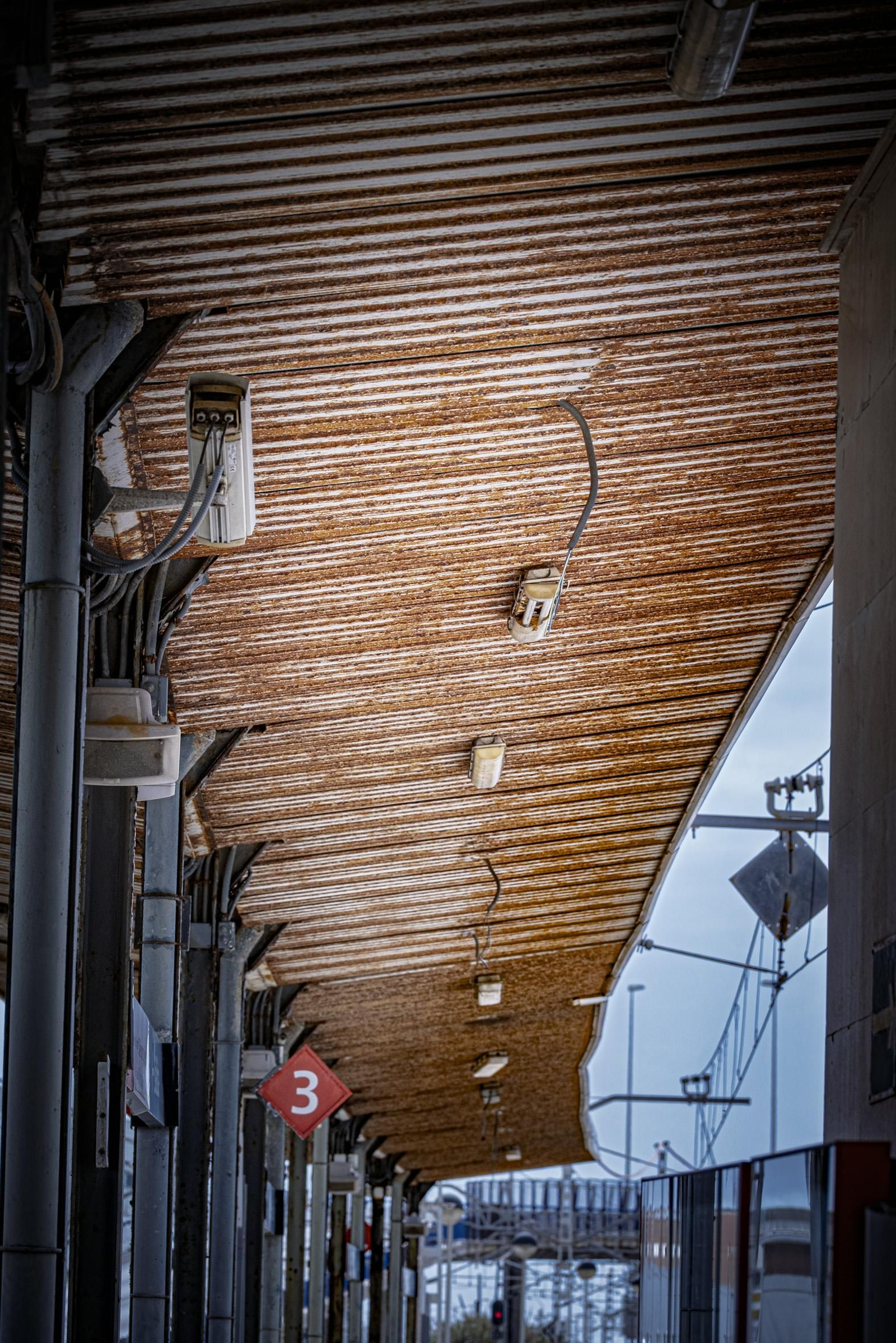 Las imágenes del estado de la estación de trenes en Cortadura