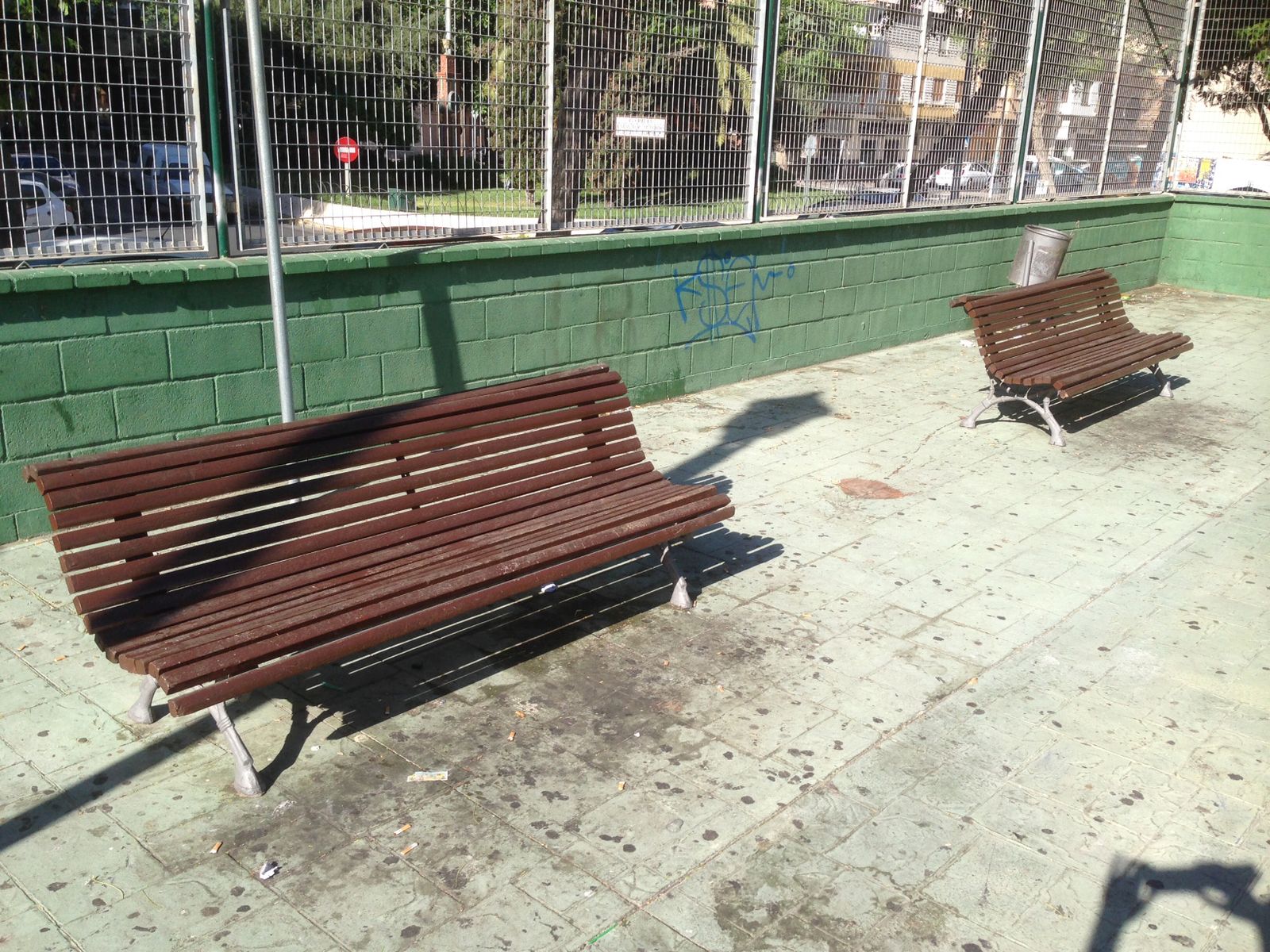 Banco en un espacio público, en una imagen de archivo.