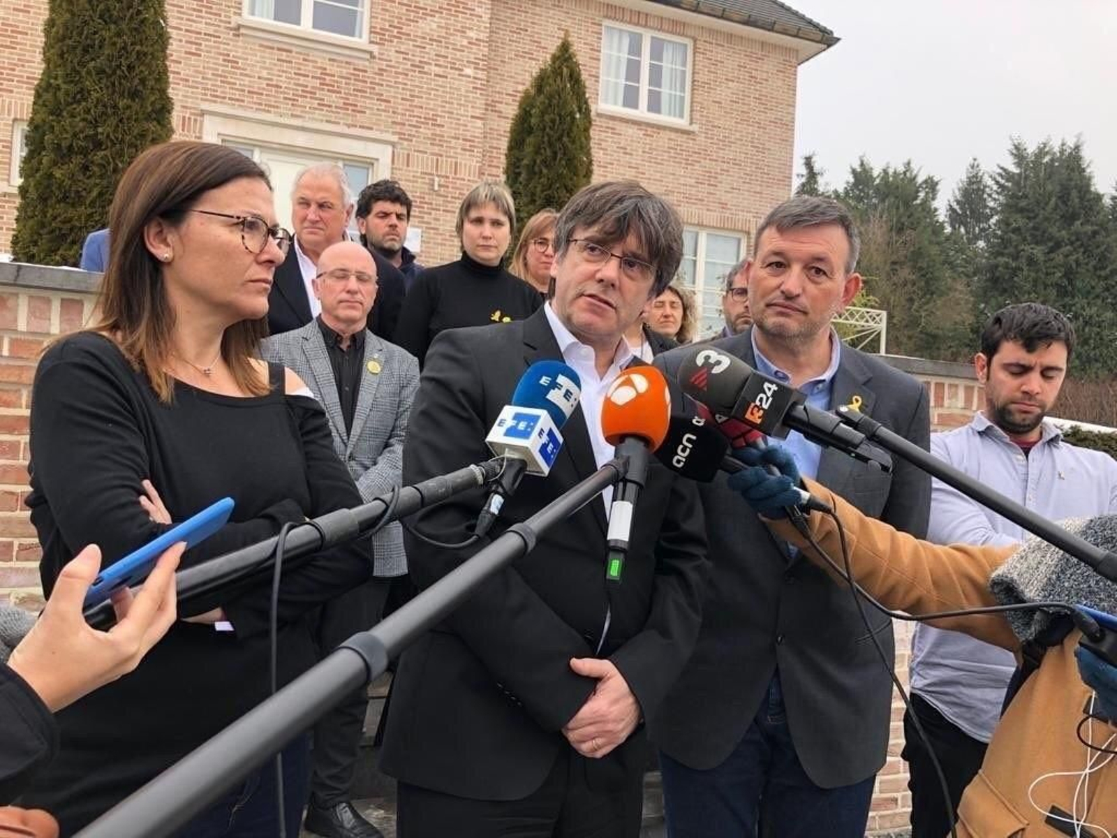 Carles Puigdemont ante los medios en Waterloo el pasado 25 de enero.