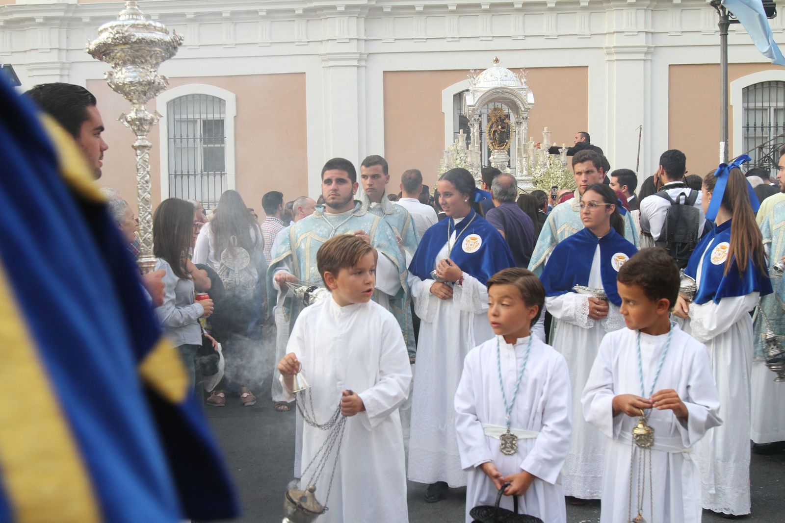 Procesión solemne de la Virgen de la Cinta.